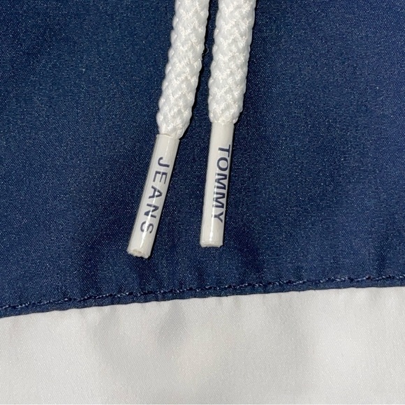 Tommy Hilfiger Jeans Slim Size Small 31” Swim Trunks Green Color Block Short - Picture 5 of 8